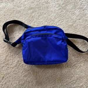 BAGGU Fanny Pack in Lapis